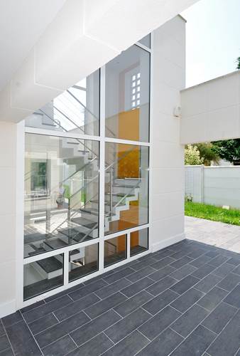 terrasse fenetre maison moderne