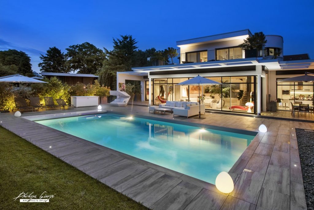 terrasse piscine moderne